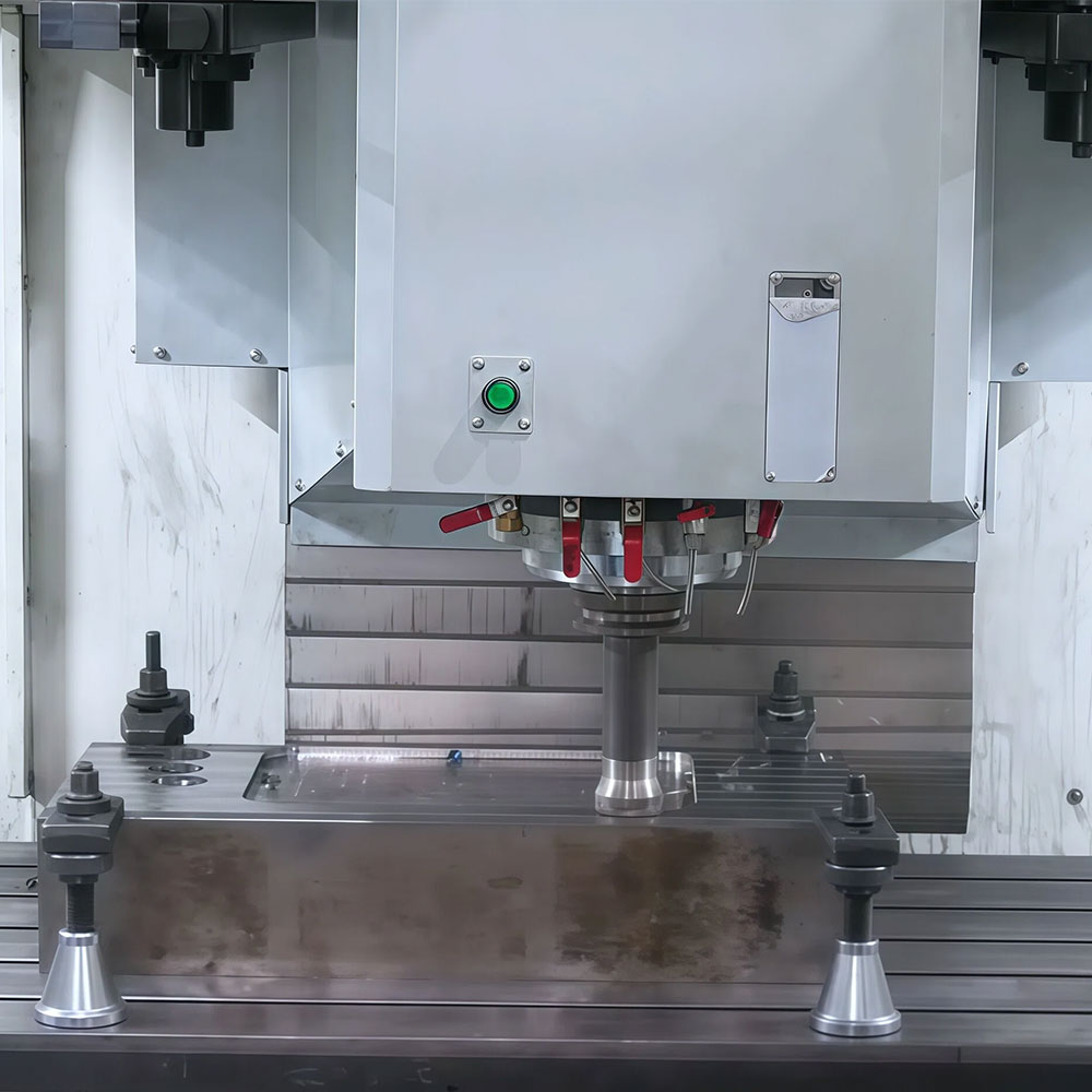 Vertical Machining Center For Precision and High-Efficiency Manufacturing