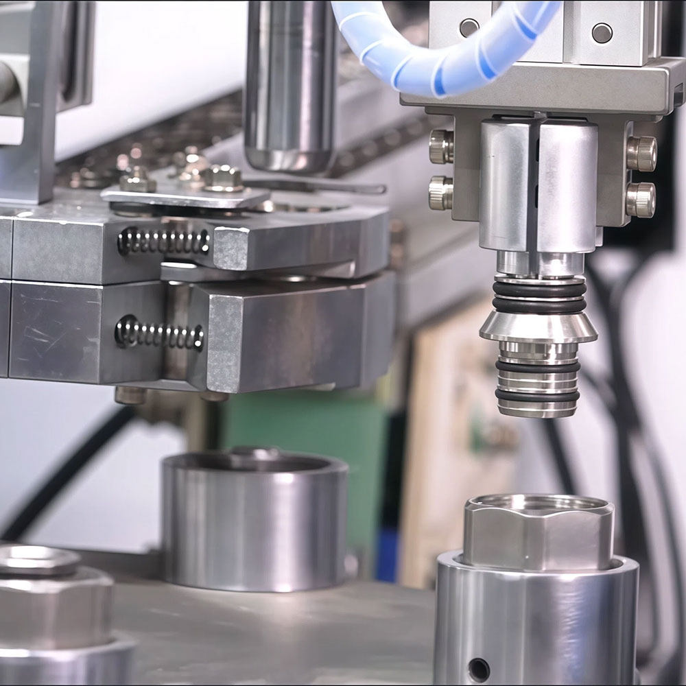 4-Way In-Line Manifold Automatic Assembly Machine Precision Rotary Assembly with Torque and Turn-Count Control