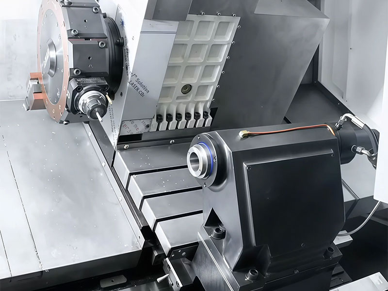 Slant-Bed-Lathe