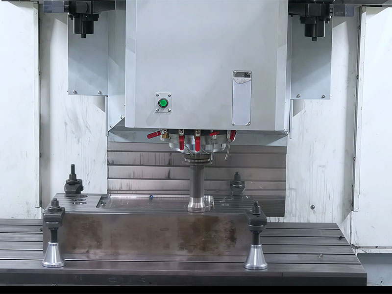 CNC-Vertical-Machining-Center